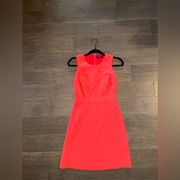 Theory Dresses & Skirts - NWOT Theory Dress